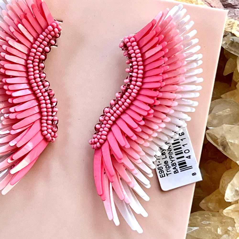 πΊπHPππΊ NWT Mignonne Gavigan Midi Madeline Earrings Triple Layered Pink & White - Picture 4 of 16